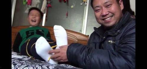 挠脚心视频长,揭秘脚底按摩的神奇疗效