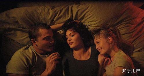 两男自宫原版视频,原版视频背后的惊人真相