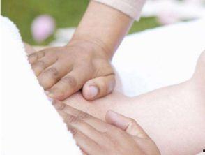 涨奶疏通手法视频,轻松解决哺乳期困扰